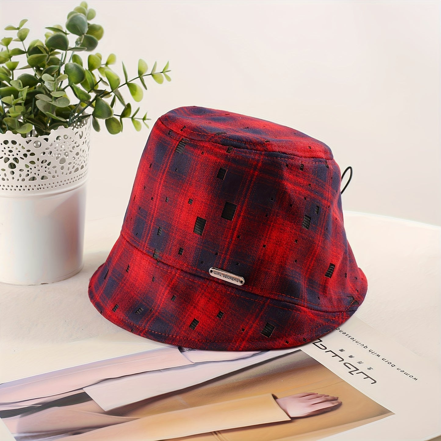 2pcs 2025 Spring Autumn New Fisherman Hat Black+Red, Round Face Suitable, Personality Bucket Hat with Narrow Brim, Versatile Plaid Bucket Hat for Daily Outings, Polyester Fiber