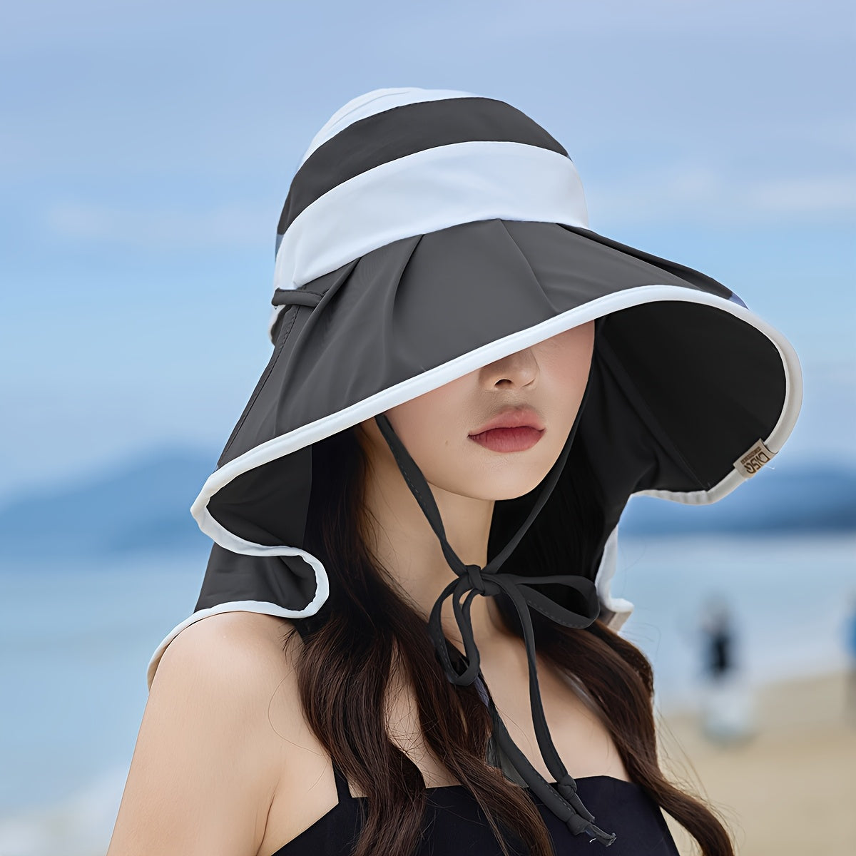 Women'S Stylish Sun Hat with Adjustable Drawstring - Lightweight, Breathable Polyester Visor Cap for Beach, Travel, and Casual Wear - Black and White Design, Wide Brim for Sun Protection, Travel Hat